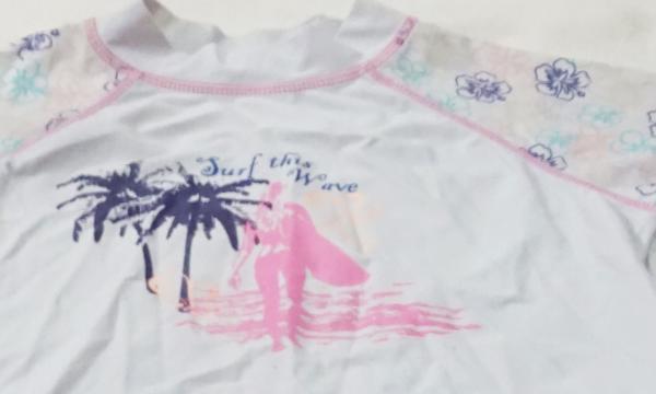 UV-Shirt Gr. 128 (4025)